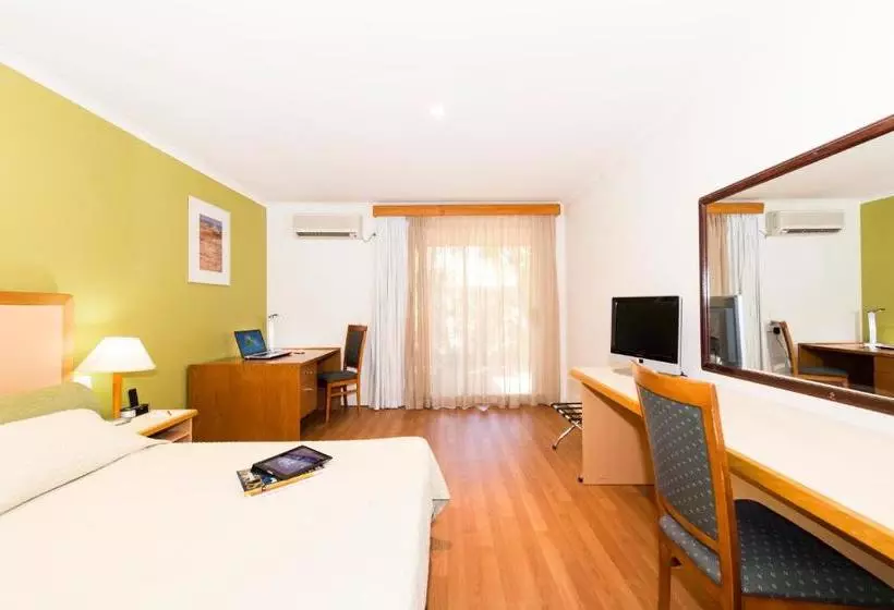 فندق The Cambridge Kununurra
