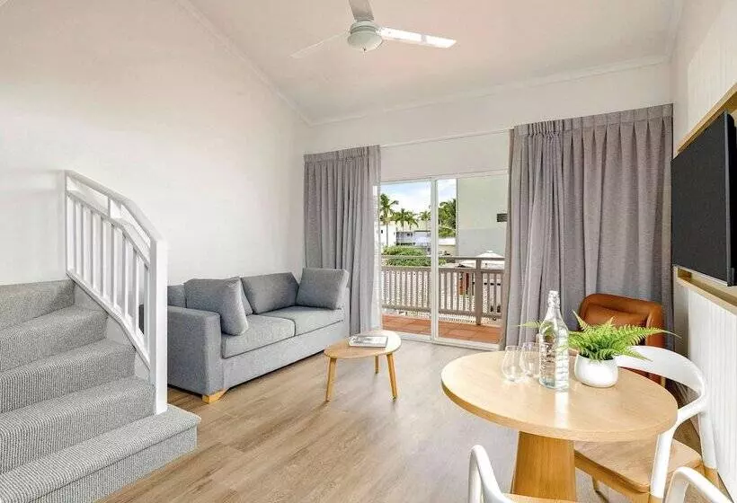 هتل Mercure Cairns