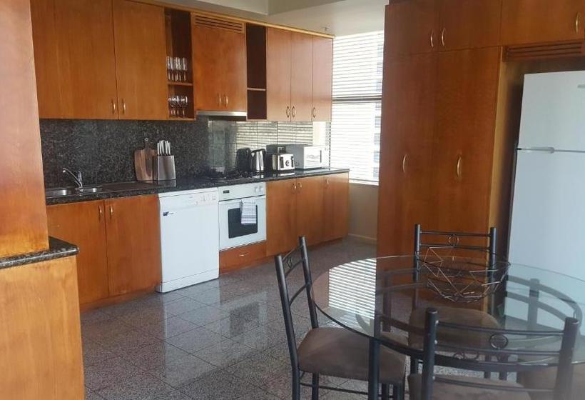 Metropole  Apartments