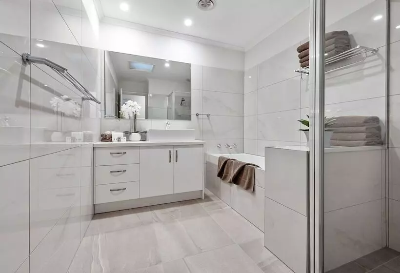 모텔 Fawkner Executive Suites & Serviced Apartments