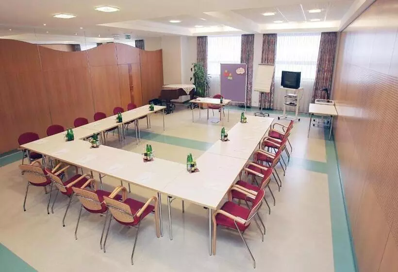 호텔 Stadtoase Kolping