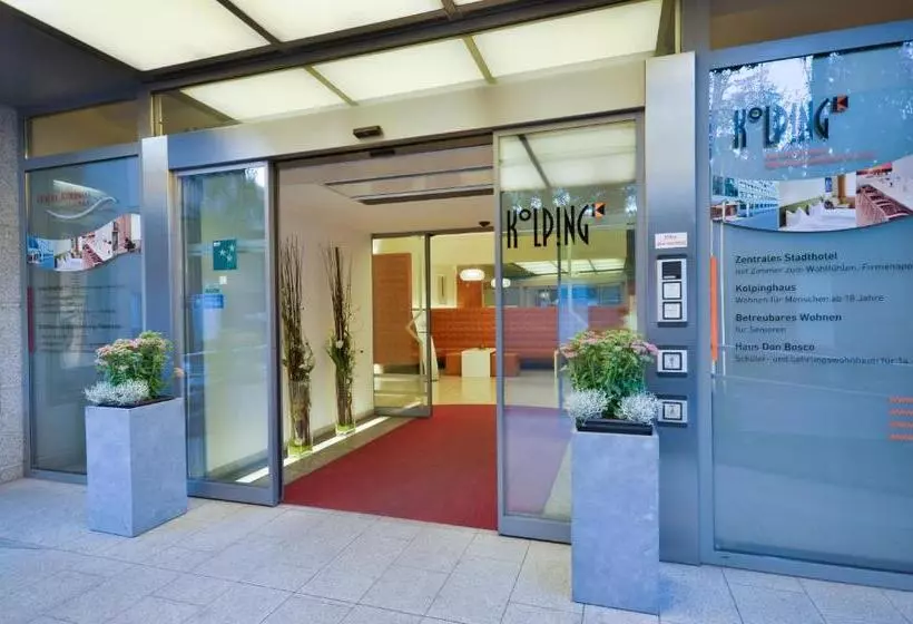 호텔 Stadtoase Kolping