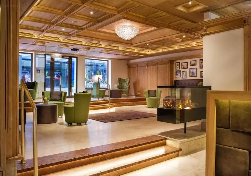 Отель österreichischer Hof Im Bademantel Direkt In Die Alpentherme