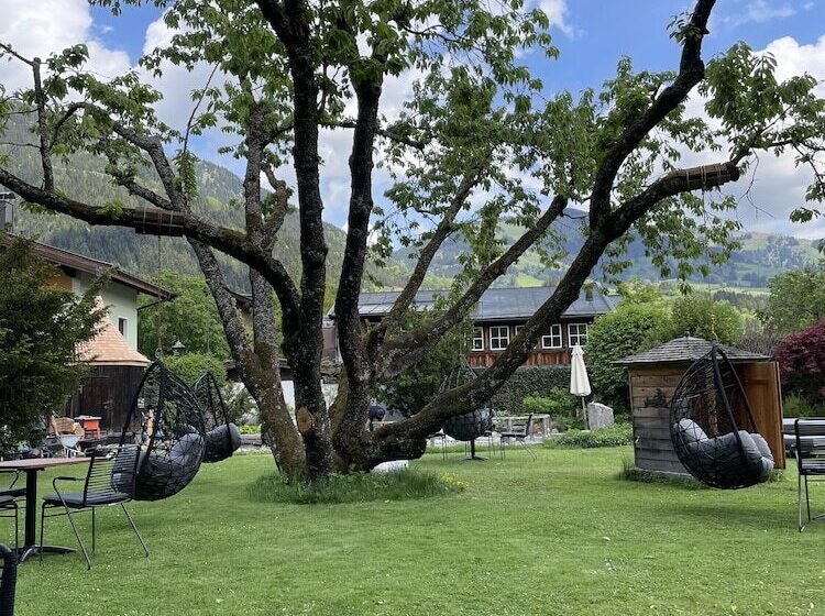 هتل Tiefenbrunner