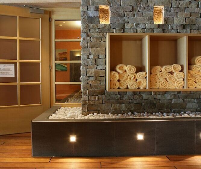 هتل Tiefenbrunner