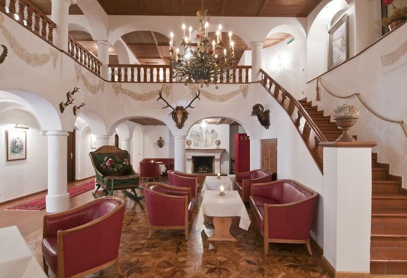 هتل Tiefenbrunner