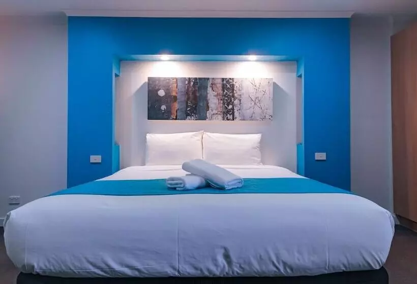 호텔 Tropicana Motor Inn