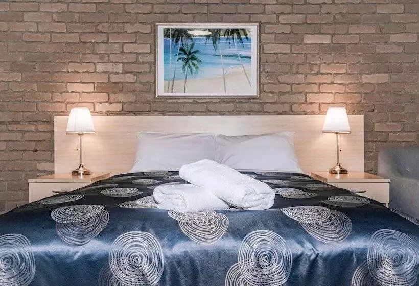 호텔 Tropicana Motor Inn