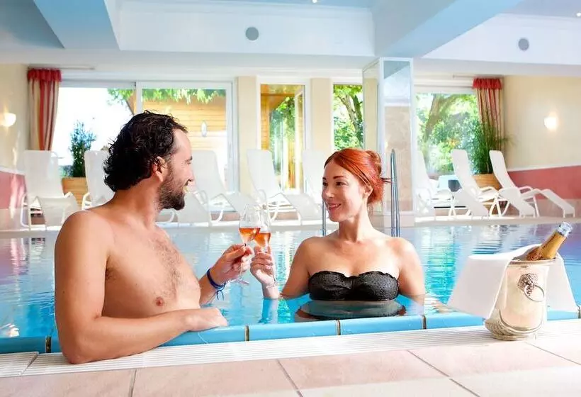 Alpin  Das Sporthotel   Ski In Ski Out Cityxpress, Summercard Included