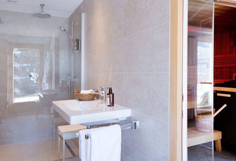 酒店 Schrofenstein