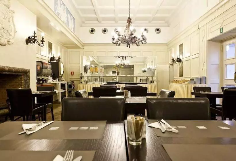 هتل Siru Brussels