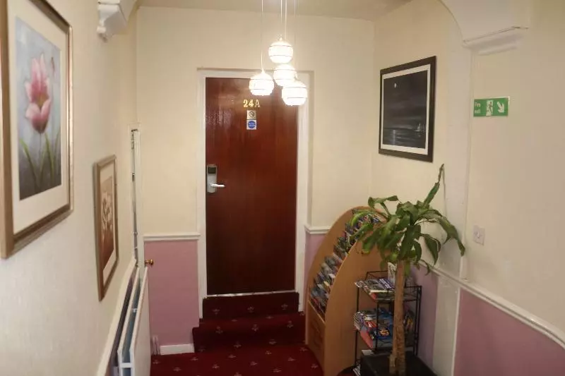 בית מלון כפרי Barry House