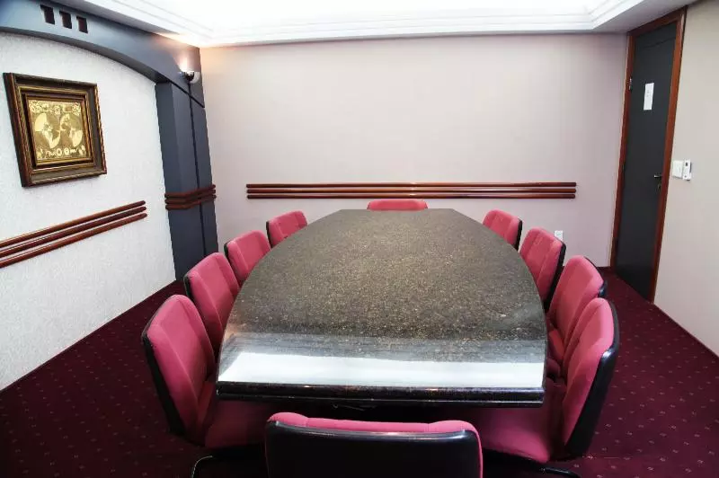 호텔 Bourbon Londrina Business