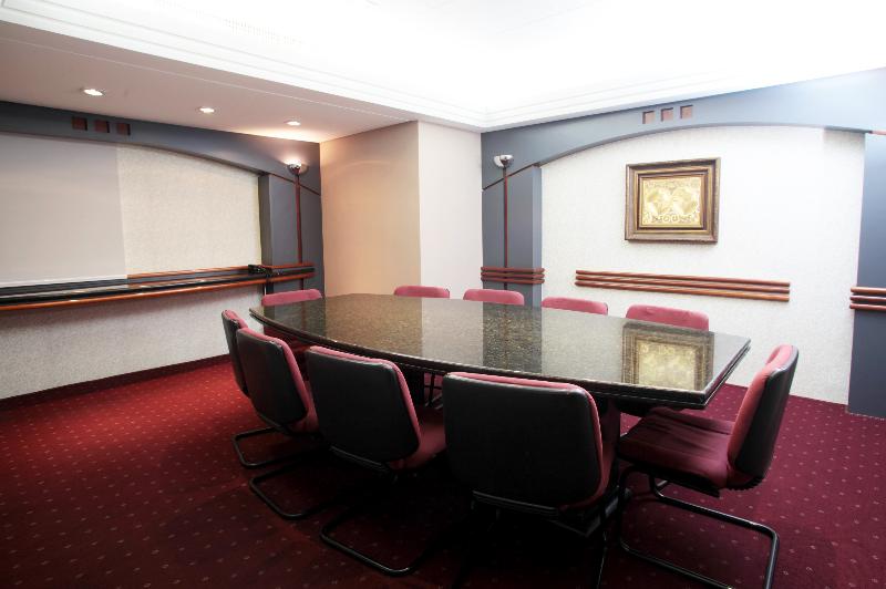 ホテル Bourbon Londrina Business