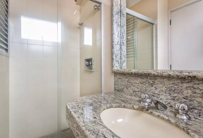 호텔 Bourbon Londrina Business