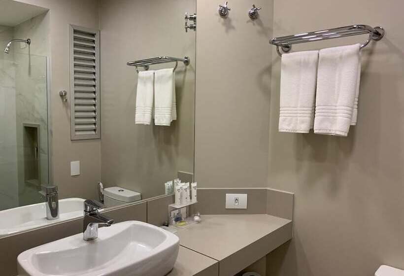 ホテル Bourbon Londrina Business