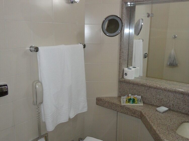 ホテル Bourbon Londrina Business