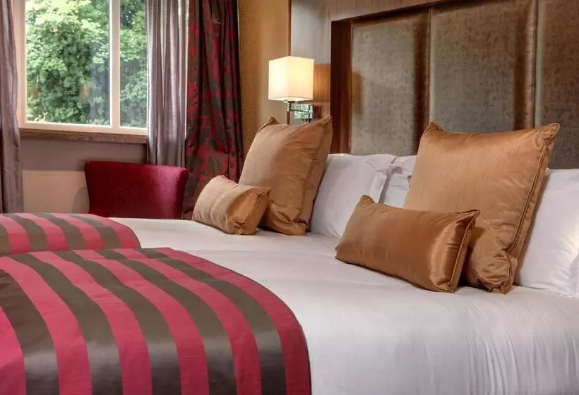 ホテル Donnington Manor