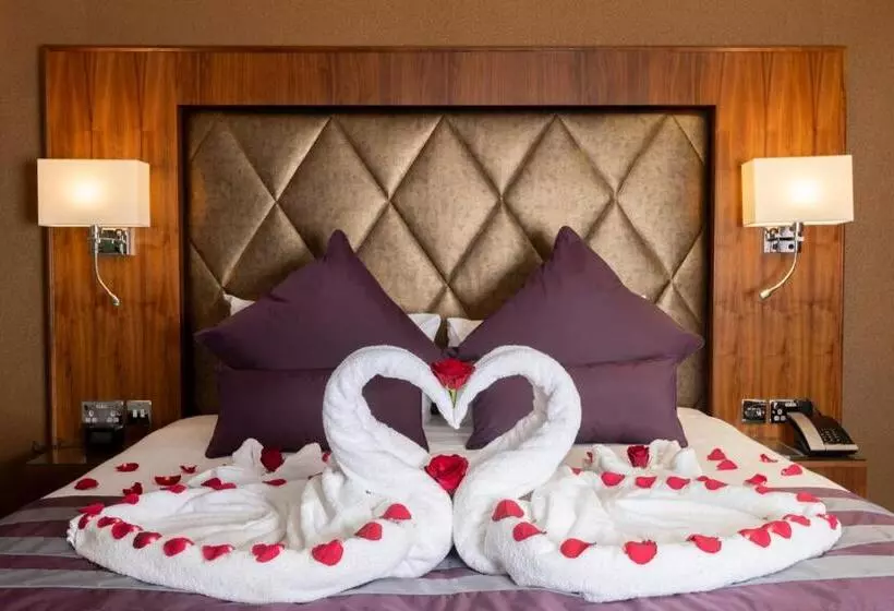 ホテル Donnington Manor