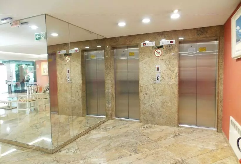 Отель Duomo Park