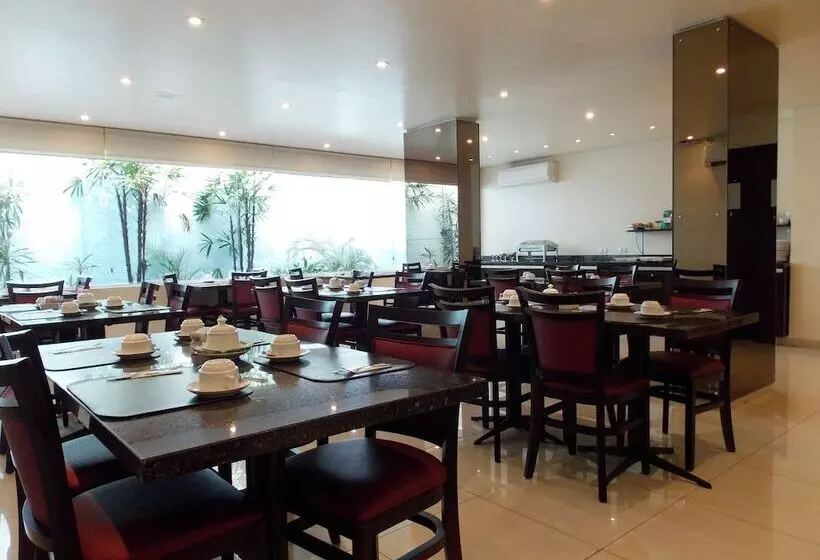 Отель Duomo Park