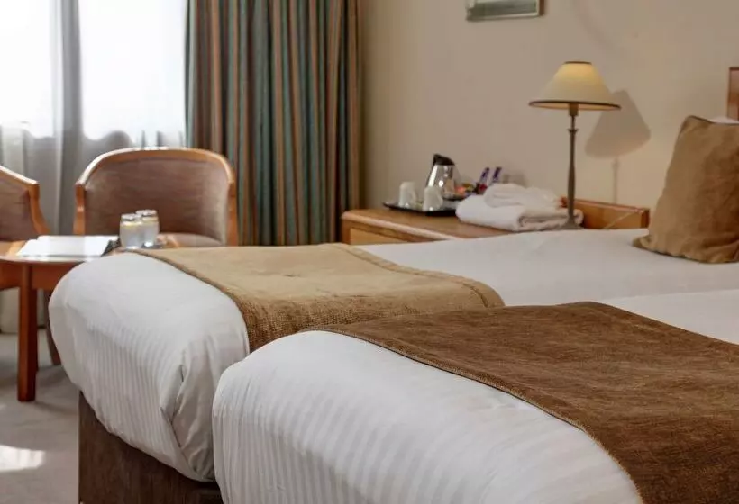 Kings Lynn Knights Hill Hotel & Spa, Bw Signature Collection