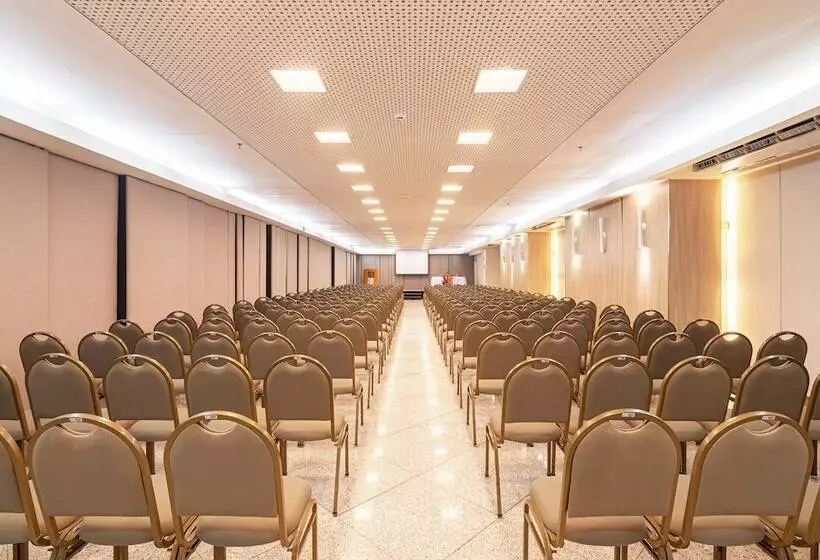 فندق Seara Praia