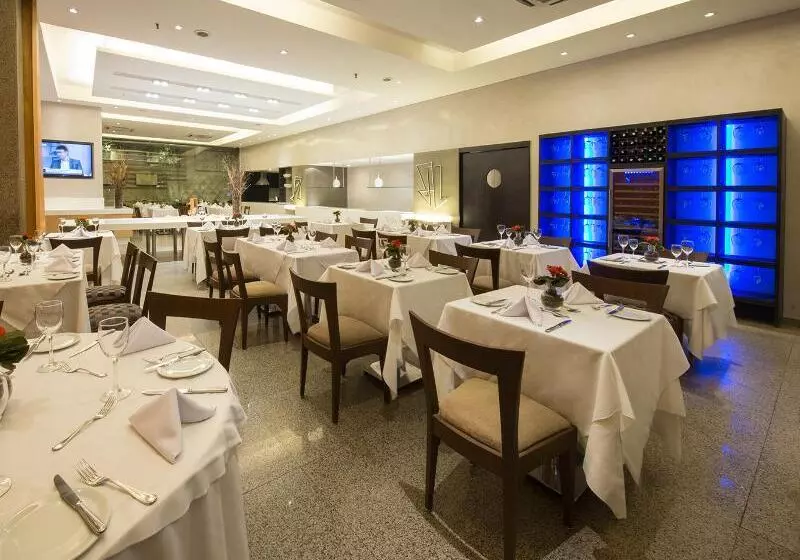 فندق Seara Praia