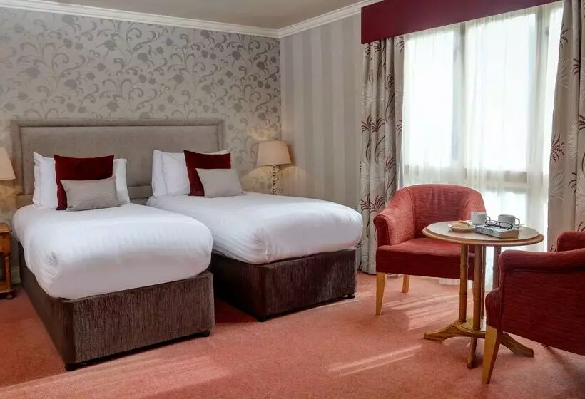 Kings Lynn Knights Hill Hotel & Spa, Bw Signature Collection