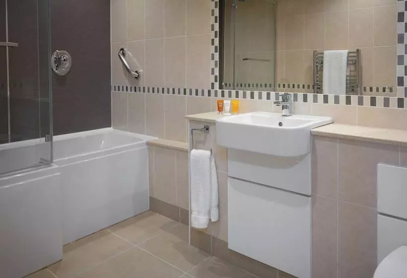 Kings Lynn Knights Hill Hotel & Spa, Bw Signature Collection