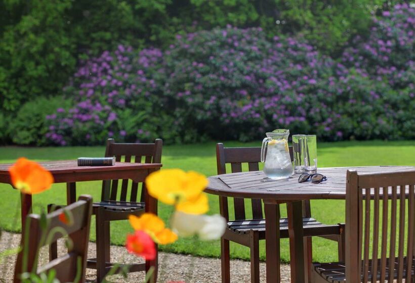 فندق Best Western Plus Grim S Dyke