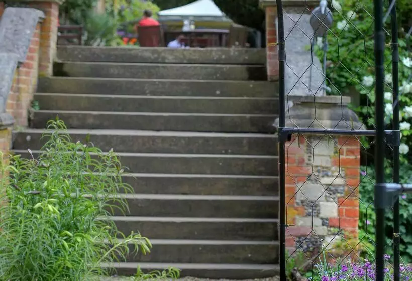 호텔 Best Western Plus Grim S Dyke