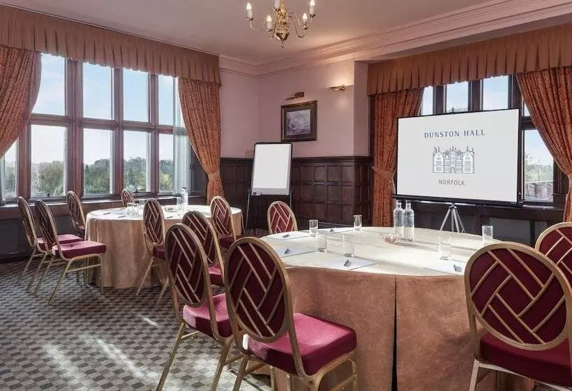 Dunston Hall Hotel, Spa & Golf Resort