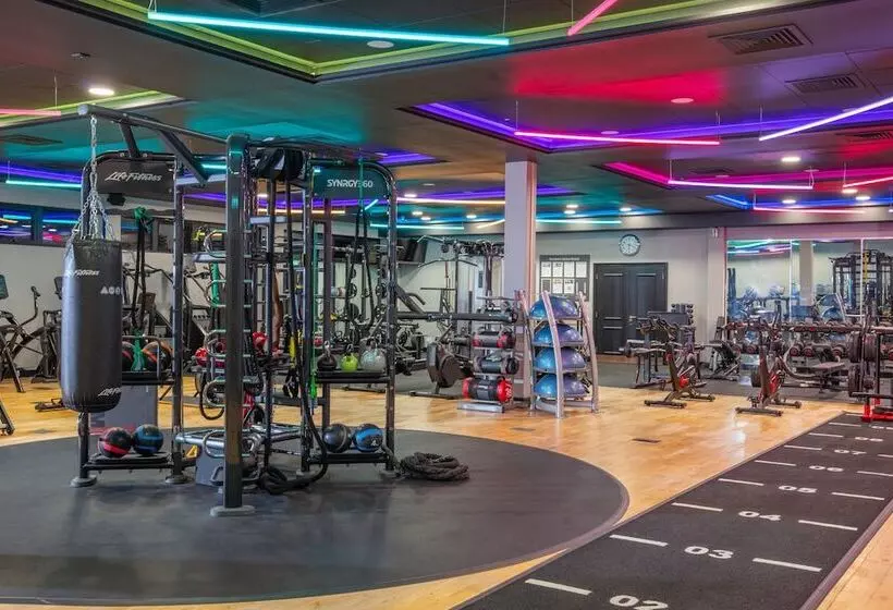 Hampshire Court Hotel & Spa