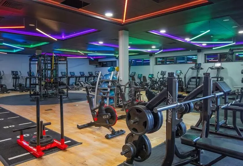 Hampshire Court Hotel & Spa