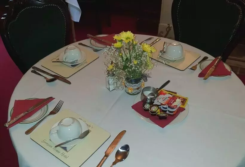 Отель Georgian House