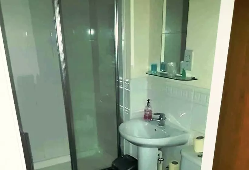 Отель Georgian House