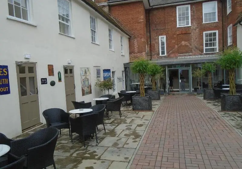 ホテル The Star And Garter