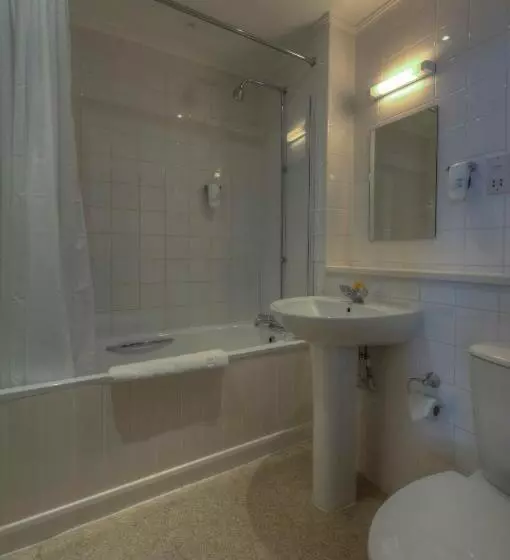 酒店 The White Hart Inn By Greene King Inns