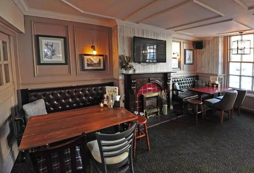 酒店 The White Hart Inn By Greene King Inns