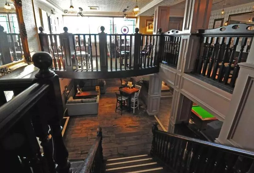 酒店 The White Hart Inn By Greene King Inns