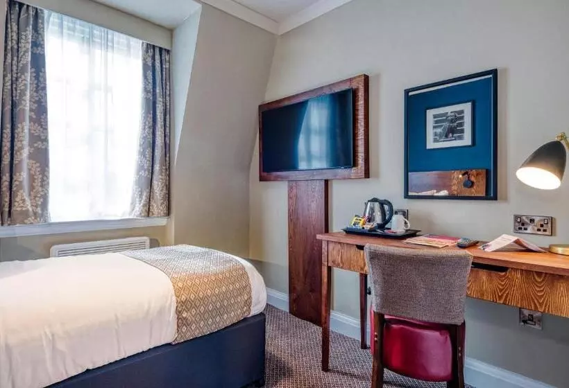 Отель Toby Carvery Edinburgh West By Innkeeper S Collection