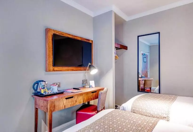 Отель Toby Carvery Edinburgh West By Innkeeper S Collection