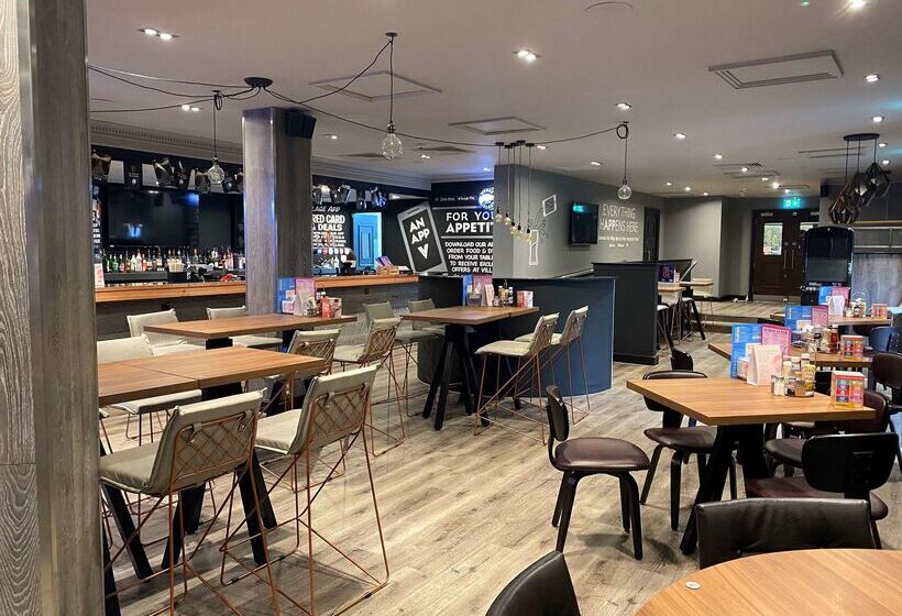 Village Hotel Swindon