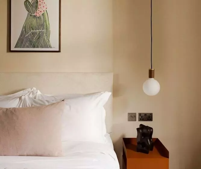 تختخواب و صبحانه Leighton House   Boutique Guesthouse