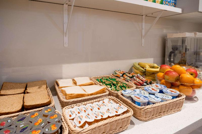 Отель Comfort Inn Hyde Park