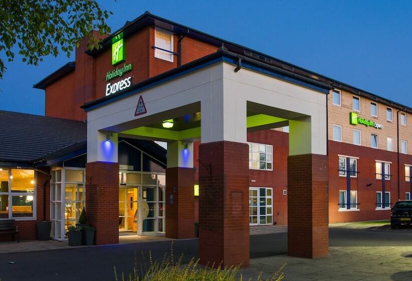 فندق Holiday Inn Express Burton On Trent, An Ihg