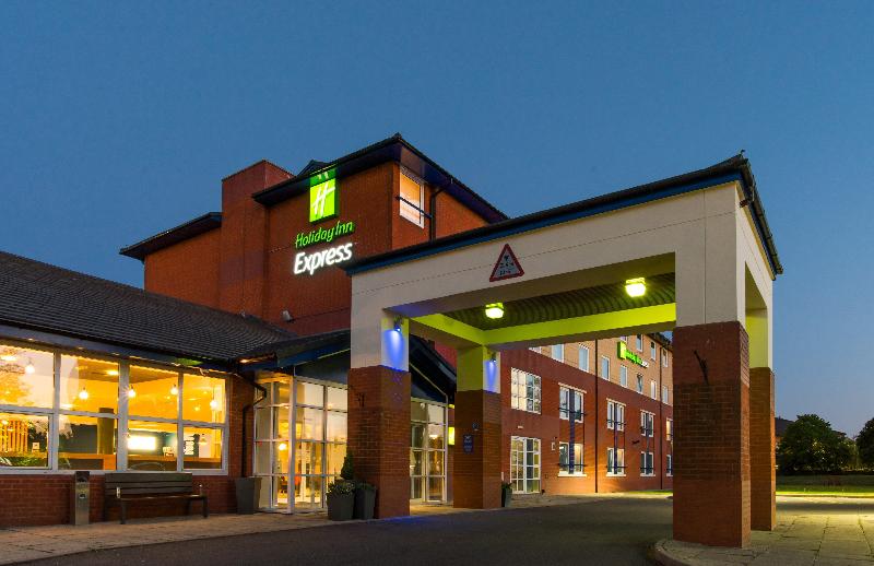 فندق Holiday Inn Express Burton On Trent, An Ihg