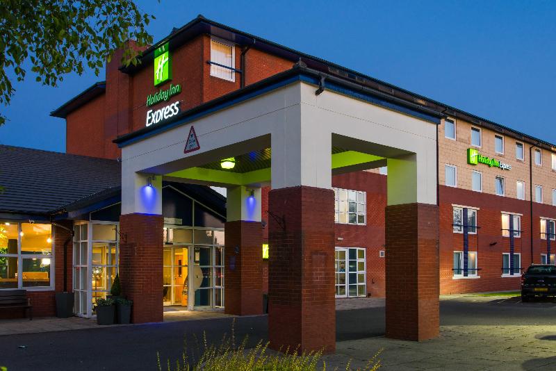 فندق Holiday Inn Express Burton On Trent, An Ihg