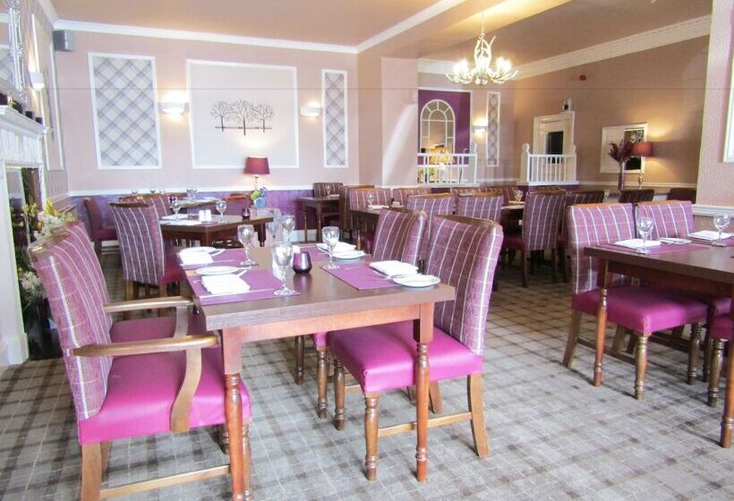 Отель Kingswood